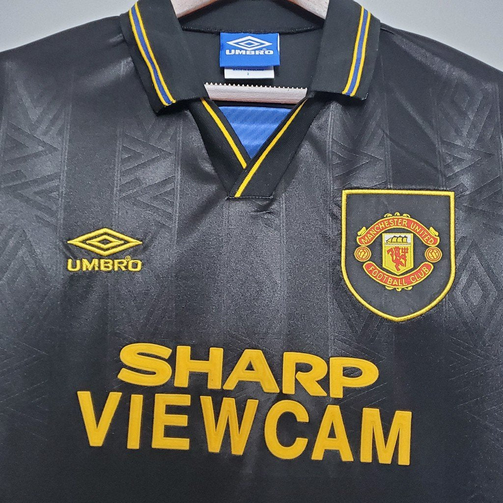 Manchester United 1993-95 Away Retro Football Jersey(Pre-book)